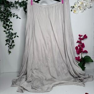 🤍 New Directions XL Skirt 🤍